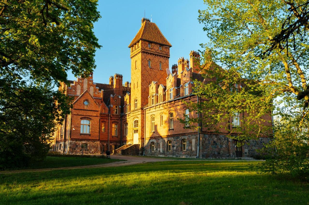 Jaunmoku Palace Complex Hotel Туме Экстерьер фото